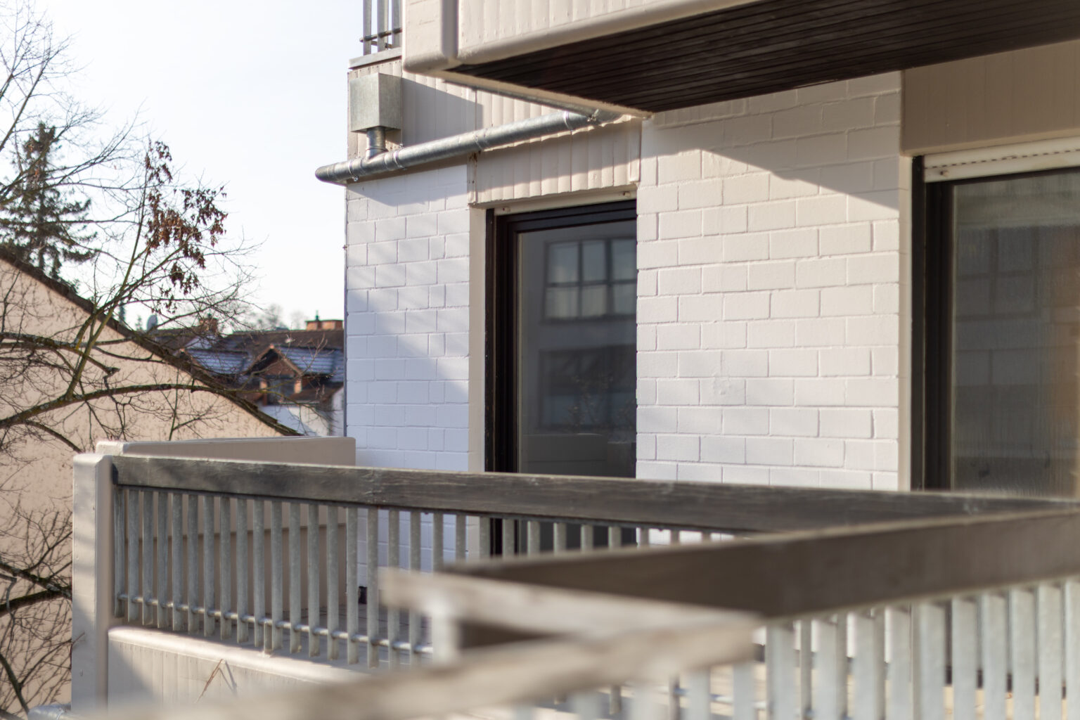 Lichtdurchflutetes Zuhause mit Panorama-Terrassen Lichtdurchflutetes Zuhause mit Panorama-Terrassen