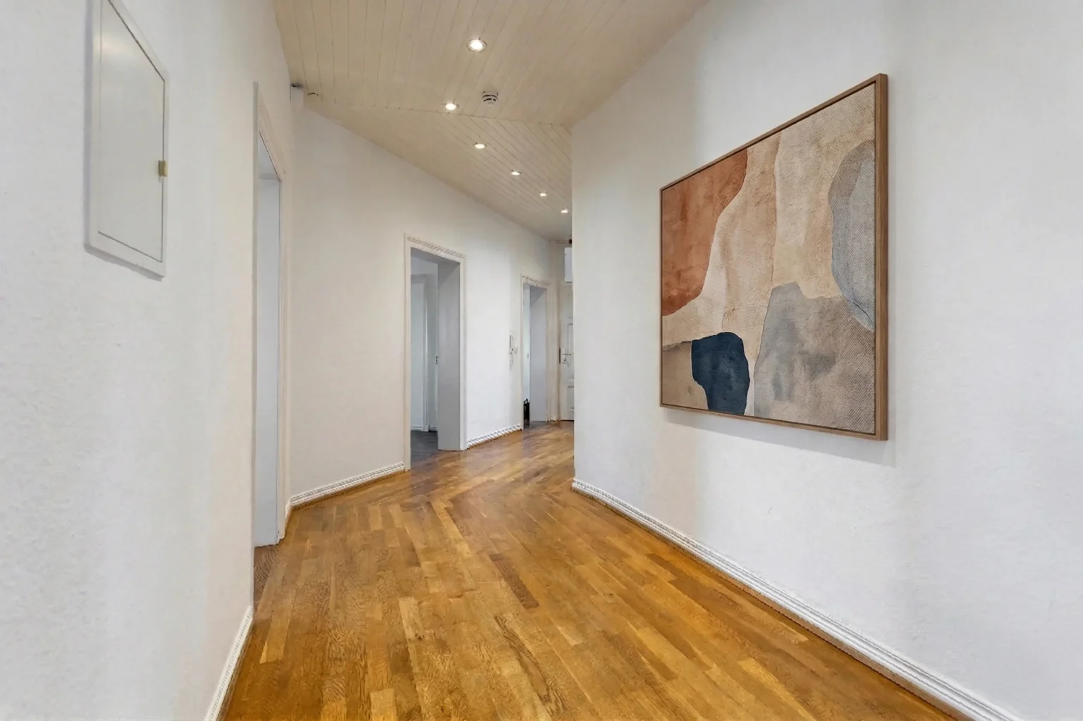 THE BELVEDERE: Maisonette-Wohnung im Nordend Flur - Marc Härter Immobilien - Immobilienmakler in Frankfurt