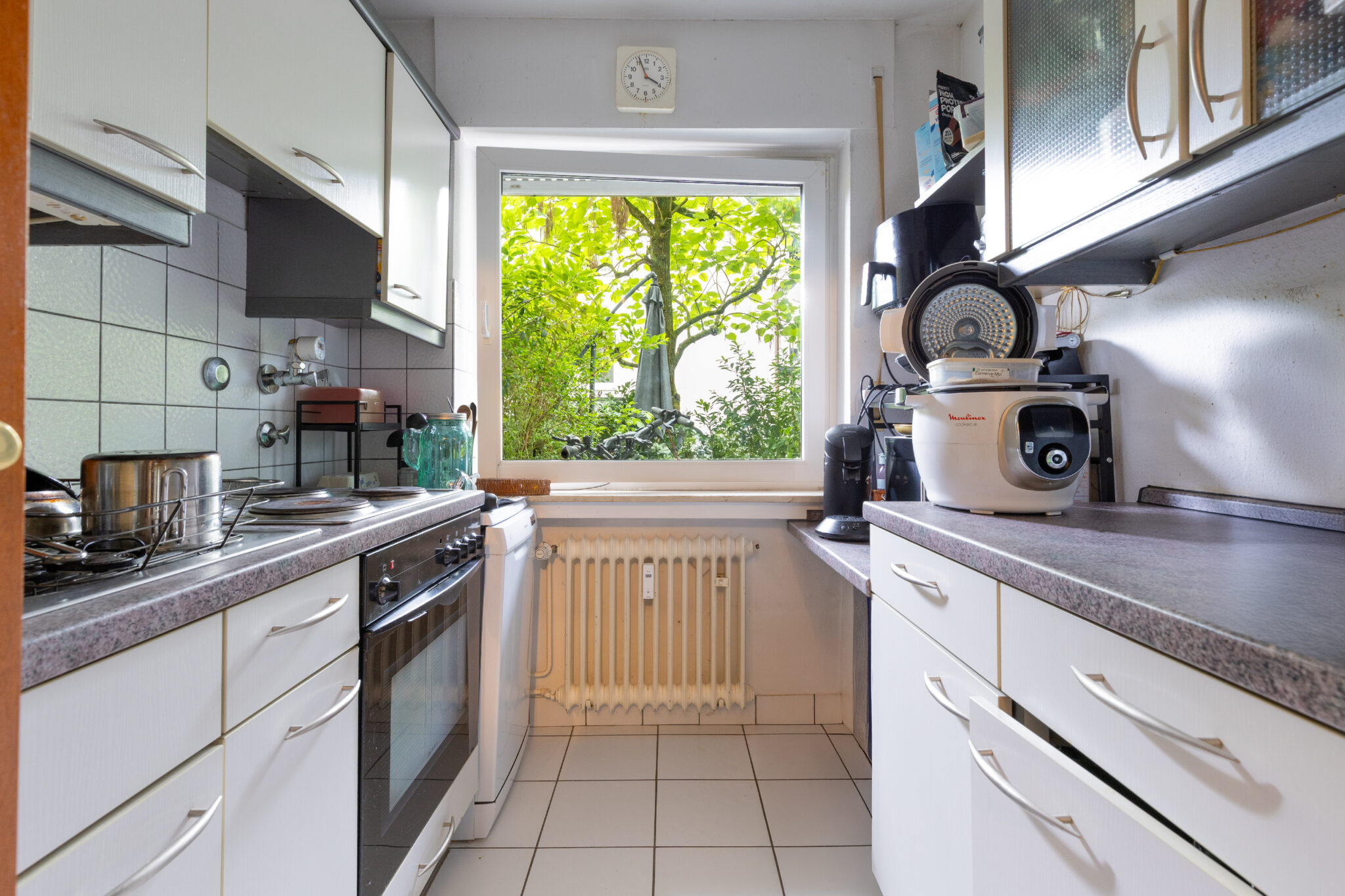 Kapitalanlage in Frankfurt-Niederrad: Vermietete 2-Zimmer-Wohnung mit Terrasse und Stellplatz Kapitalanlage in Frankfurt-Niederrad: Vermietete 2-Zimmer-Wohnung mit Terrasse und Stellplatz