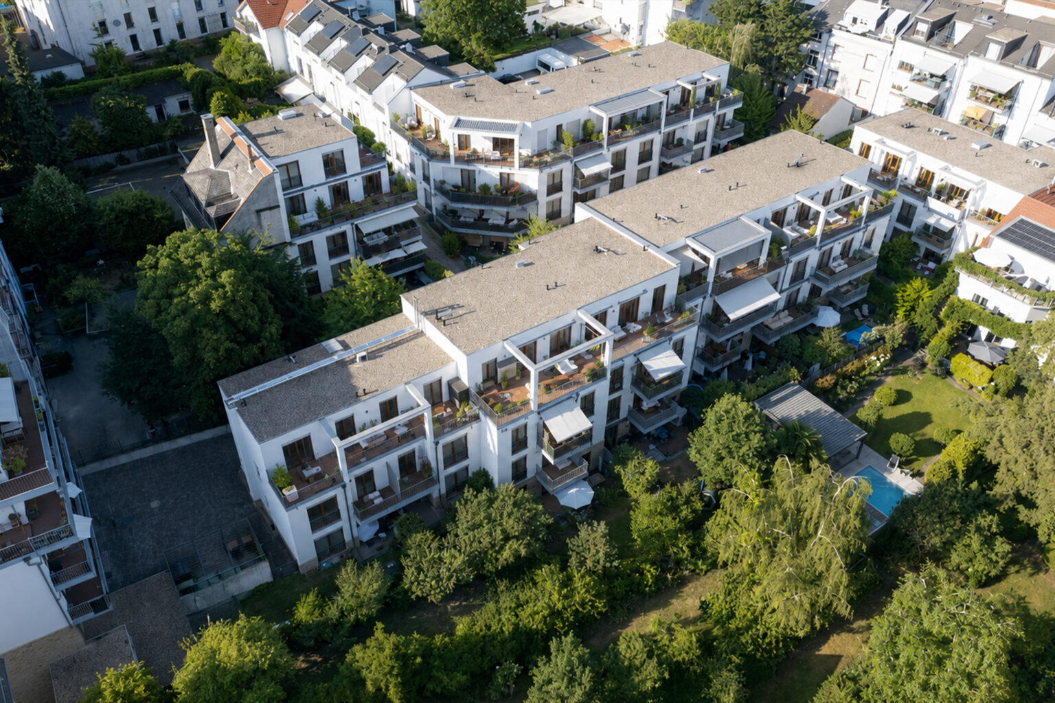 Bornheimer Höfe: Urbanes Penthouse-Feeling mit sonniger Südterrasse